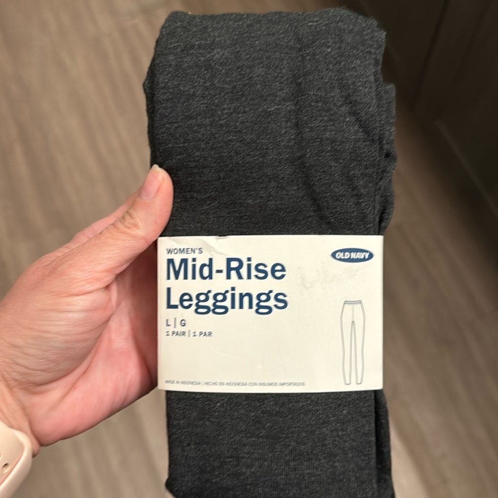 Old Navy grey leggings